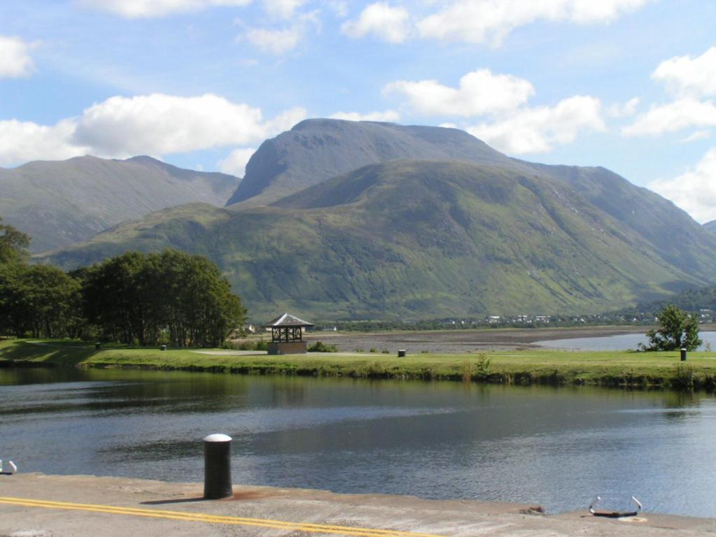 Aros Ard Bed & Breakfast Fort William Eksteriør bilde